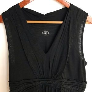LOFT Outlet - NWT Cute Black Sleeveless Top
